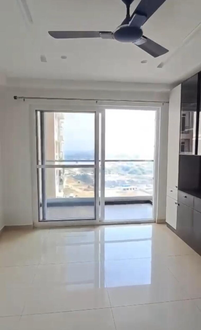 Room, marina-skies 2.5 Bedroom 1450 Sq.Ft. Apartment In Hi Tech City Hyderabad 9464366