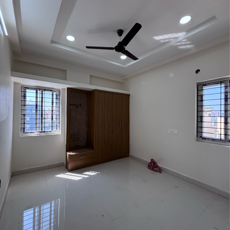 Room, ssv-residency-kondapur 1 Bedroom 650 Sq.Ft. Apartment In Masjid Banda Hyderabad 9464385
