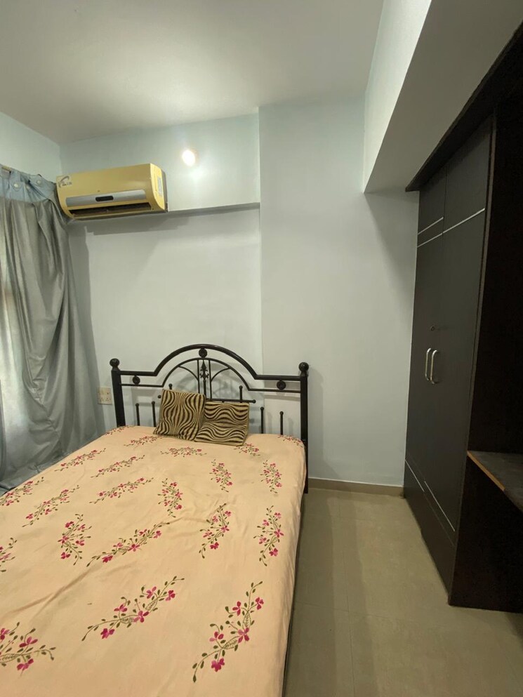 Bedroom, lalani-residency 2 Bedroom 650 Sq.Ft. Apartment In Kavesar Thane 9464404