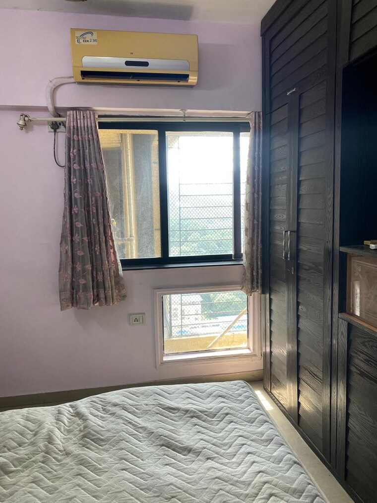 Room, lalani-residency 2 Bedroom 650 Sq.Ft. Apartment In Kavesar Thane 9464404