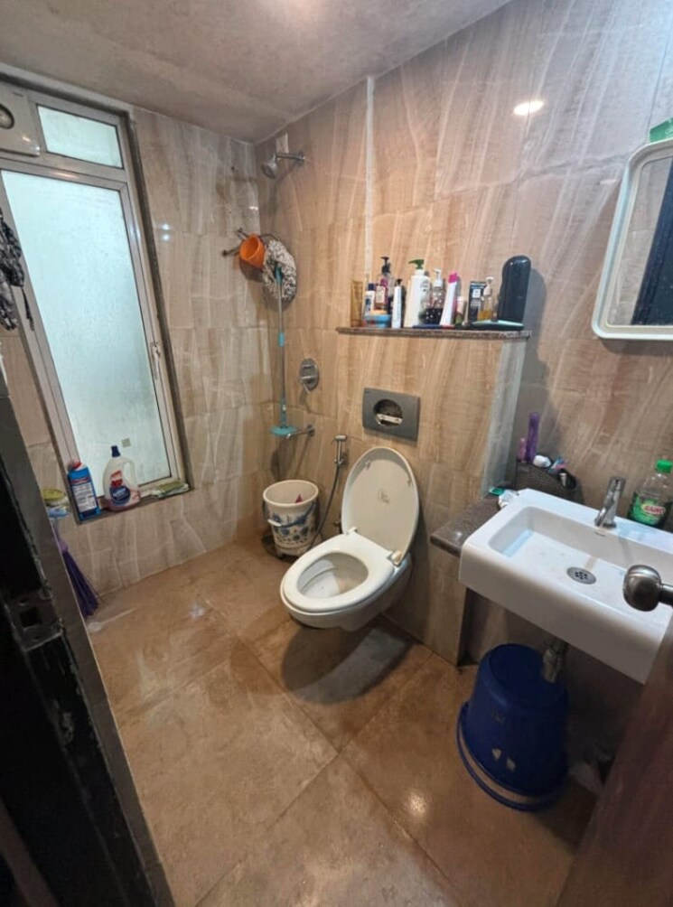 Bathroom, lodha-amara 1 Bedroom 446 Sq.Ft. Apartment In Kolshet Road Thane 9464417