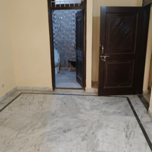 2 BHK Builder Floor For Rent in Chattarpur