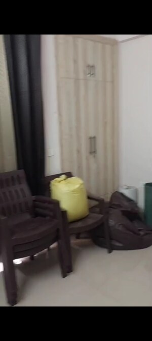 Living Room in 3 BHK Apartment at Amrapali Golf Homes, Sector 4 Greater Noida – for Rent