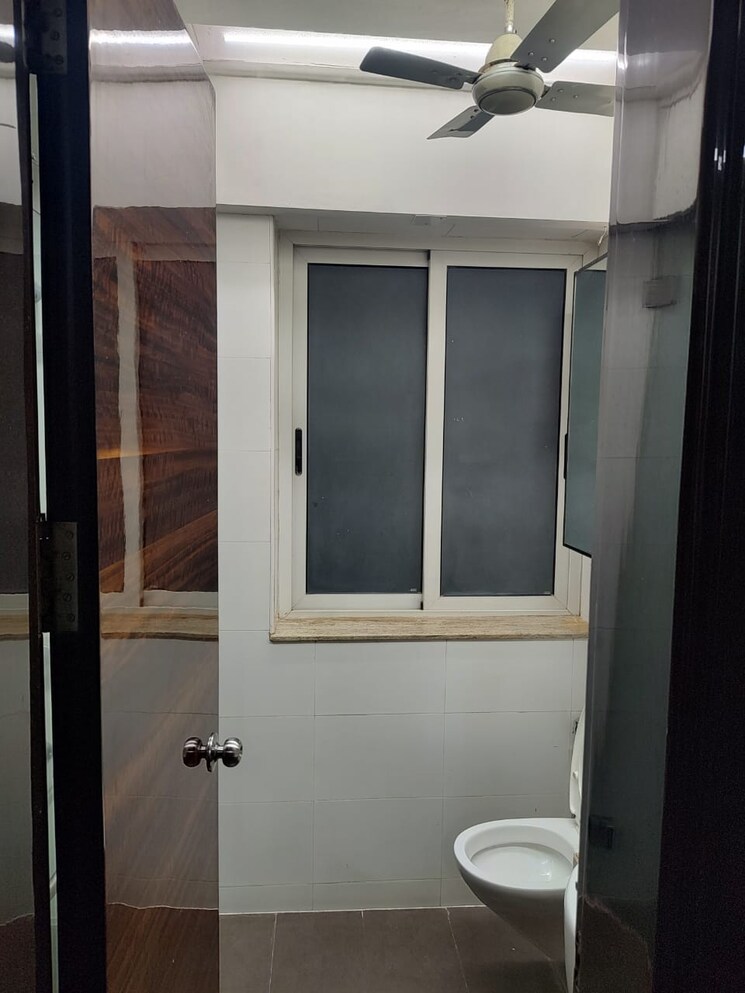 Bathroom, laxmi-narayan-residency 2 Bedroom 1050 Sq.Ft. Apartment In Vartak Nagar Thane 9464515