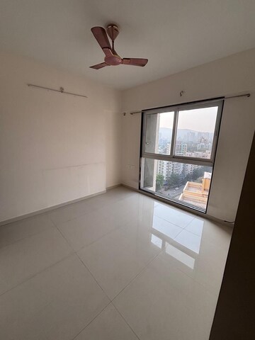 2 BHK Apartment For Rent in Ashar Axis, Majiwada