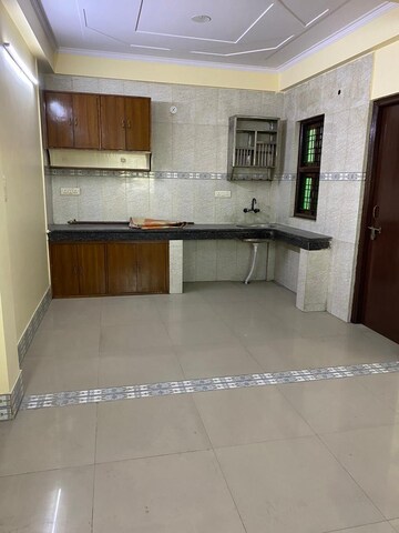 Kitchen in 1 BHK Builder Floor at RWA Apartments Sector 47, Sector 47 – for Rent