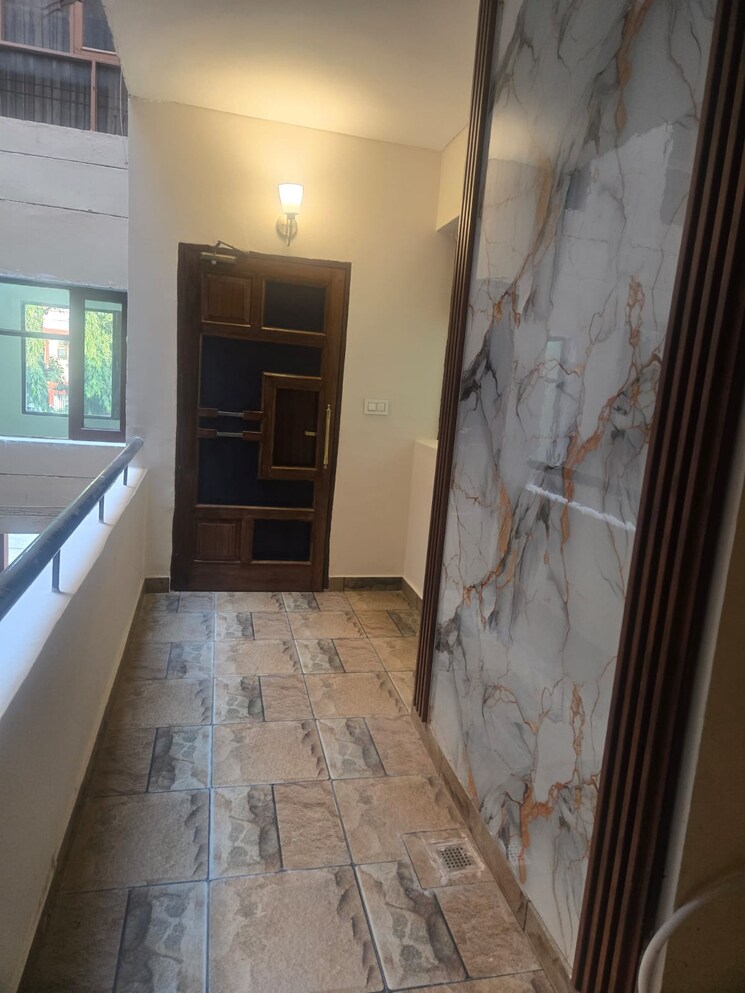 Balcony, mansa devi 3 Bedroom 1500 Sq.Ft. Apartment In Mansa Devi Panchkula 9464547