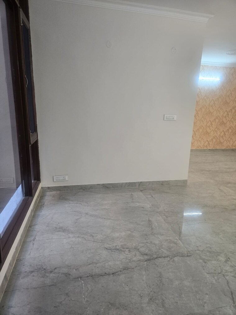 Room, mansa devi 3 Bedroom 1500 Sq.Ft. Apartment In Mansa Devi Panchkula 9464547