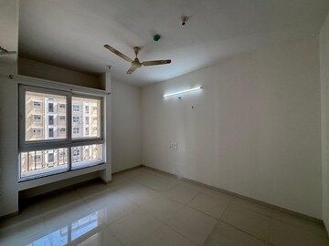 Room in 2 BHK Apartment at Nyati Elysia, Kharadi – for Rent