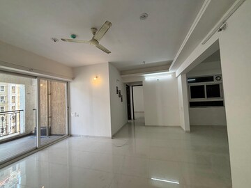 Room in 2 BHK Apartment at Nyati Elysia, Kharadi – for Rent