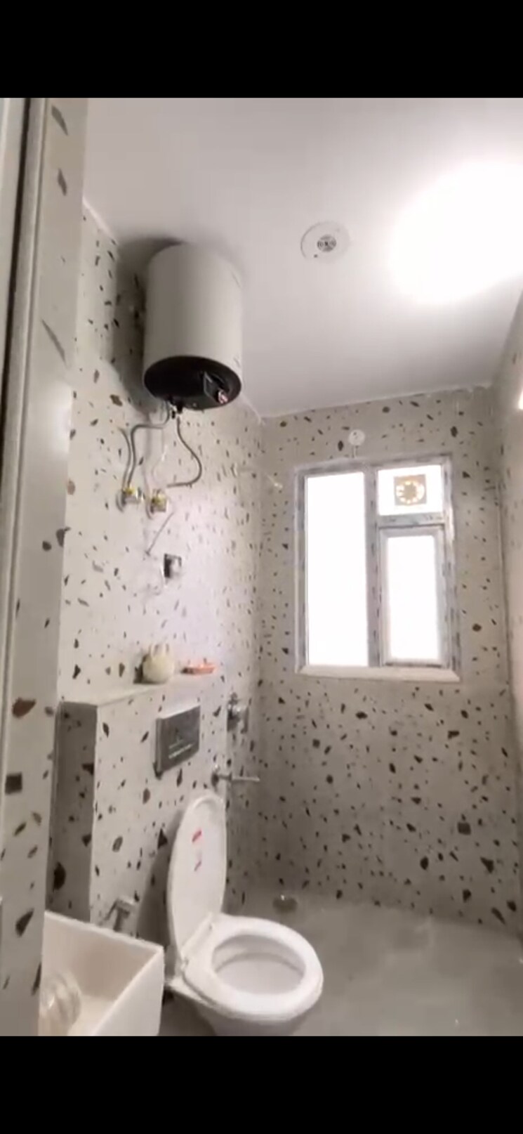 Bathroom, sector 23a 1 Bedroom 800 Sq.Ft. Independent House In Sector 23a Gurgaon 9464593