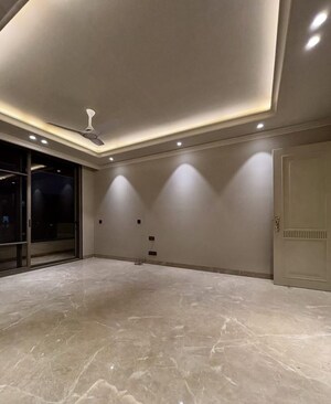 Room in 4 BHK Builder Floor at BP Homes, Sector 85 – for Sale