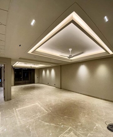 Room in 4 BHK Builder Floor at BP Homes, Sector 85 – for Sale