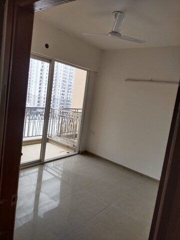 2 BHK Apartment For Sale in Gaur City 2 - 14th Avenue, Sector 16c Greater Noida