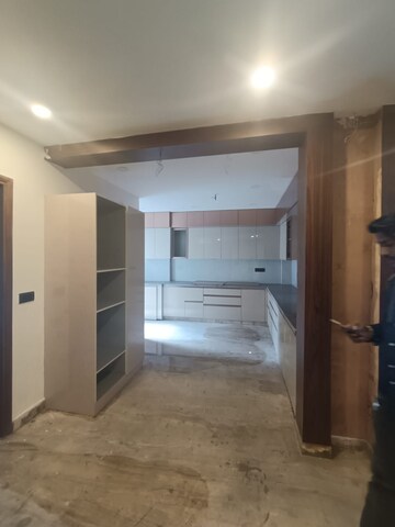 Kitchen in 3 BHK Builder Floor at Sector 37 – for Rent
