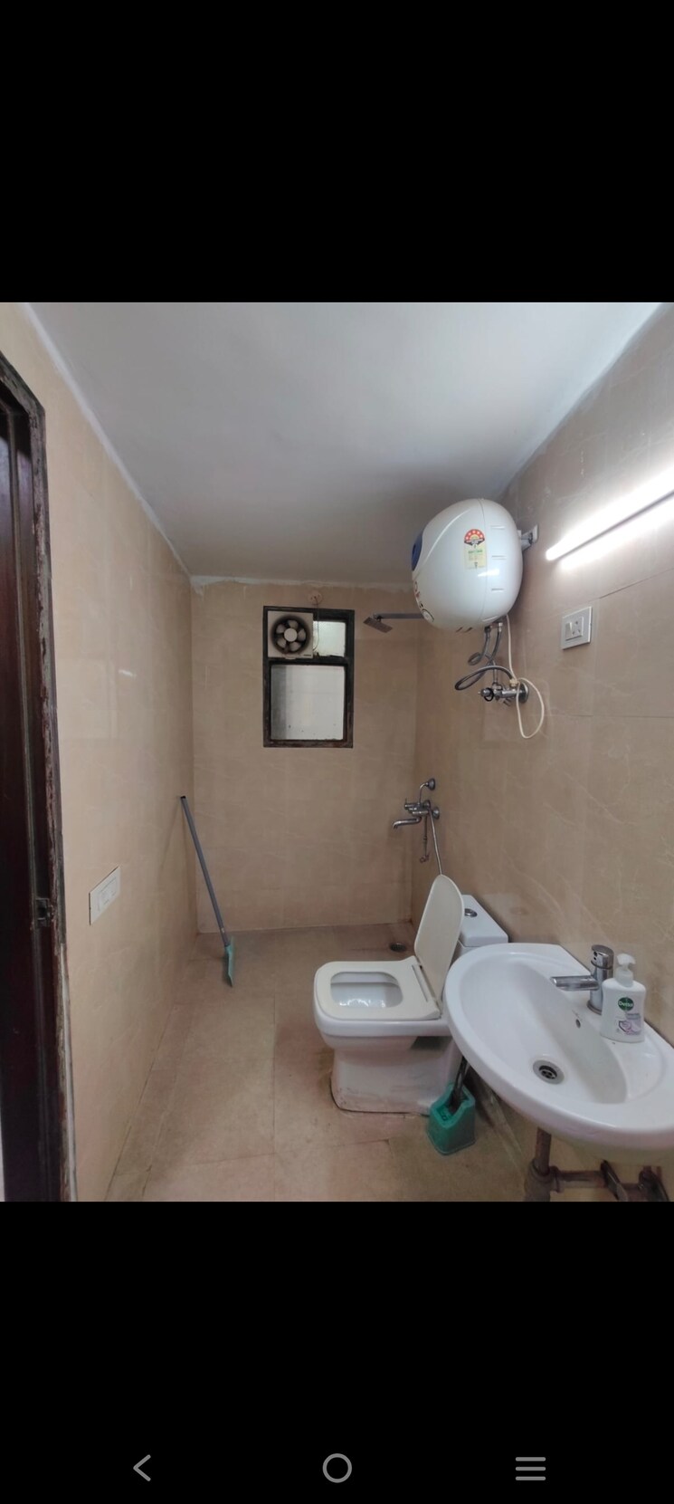 Bathroom, saket 1 Bedroom 450 Sq.Ft. Builder Floor In Saket Delhi 9464610