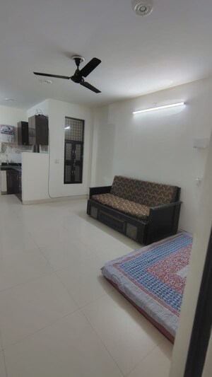 1 BHK Builder Floor For Rent in Dwarka Mor