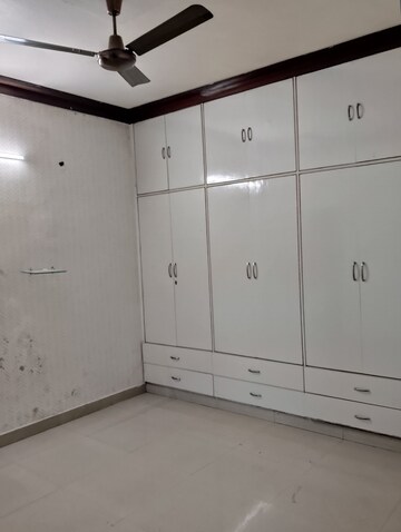 Bedroom in 2 BHK Independent House at Sector 16 – for Rent