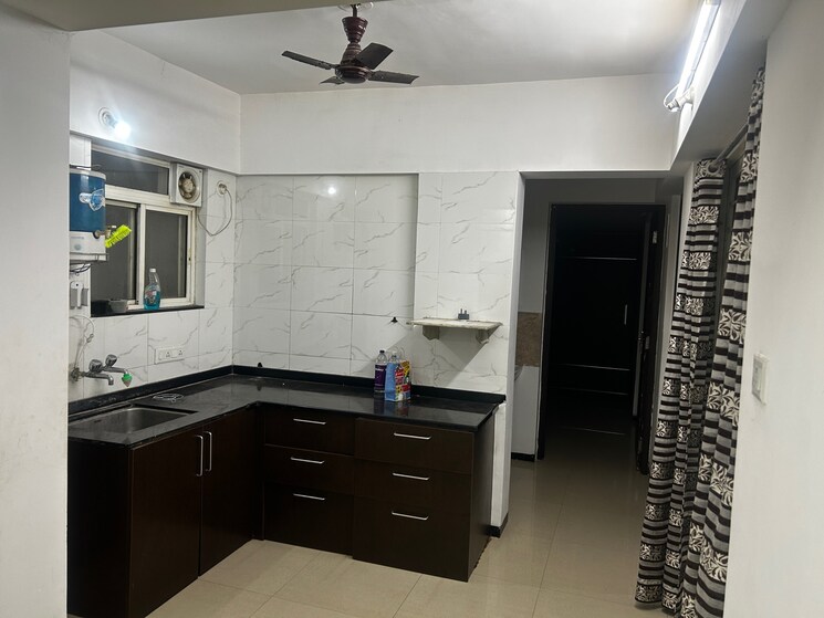 Kitchen, om-shriniwas-venkatesh-classic 2 Bedroom 666 Sq.Ft. Apartment In Hadapsar Pune 9464629