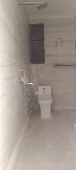 Bathroom in 1 BHK Builder Floor at Saket – for Rent