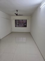 2 BHK 850 Sq.Ft. Apartment in Samkeet CHS