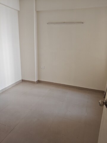 Room in 2 BHK Apartment at Shree Vardhman Green Court, Sector 90 – for Rent