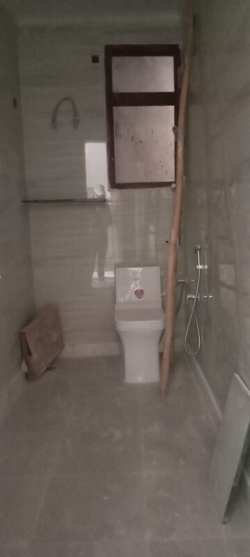 1 BHK Builder Floor For Rent in Saket