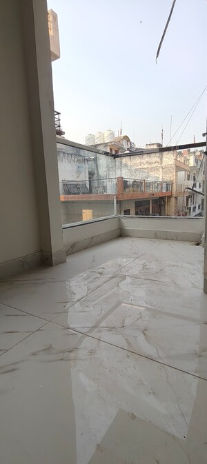 Balcony in 1 BHK Builder Floor at Chattarpur – for Rent