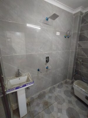 Bathroom in 2 BHK Builder Floor at Dwarka Mor – for Rent