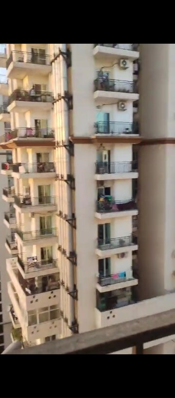 Floor Plan in 2 BHK Apartment at Himalaya Pride, Tech Zone 4 Greater Noida – for Sale