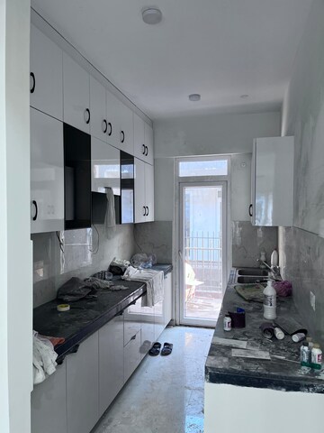 Team Area in 2 BHK Builder Floor at M3M Soulitude, Sector 89 – for Sale