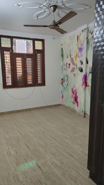 2 BHK Builder Floor For Rent in Dwarka Mor