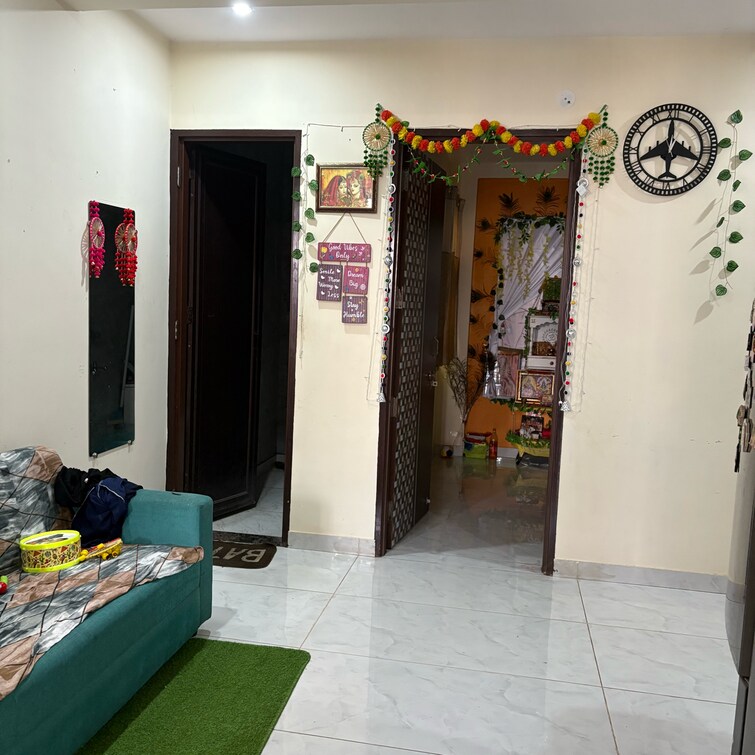 Living Room, bagdola 2 Bedroom 70 Sq.Yd. Builder Floor In Bagdola Delhi 9464784