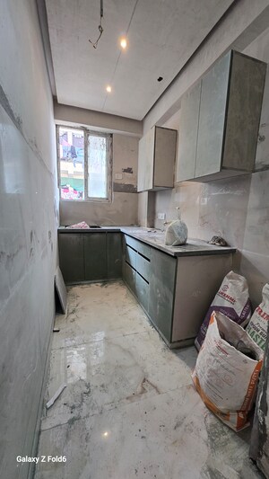 Kitchen in 1 BHK Builder Floor at Chattarpur – for Rent