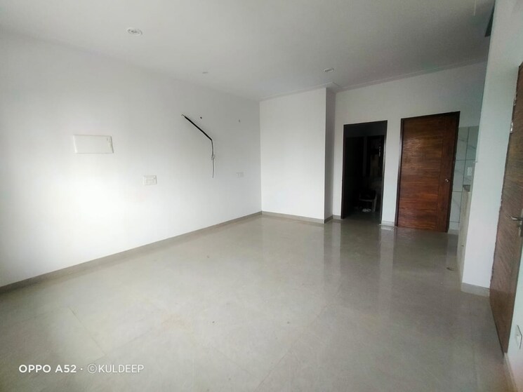 Room, wave-city 4 Bedroom 125 Sq.Yd. Independent House In Wave City Ghaziabad 9464769