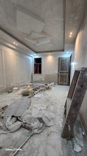 Kitchen in 1 BHK Builder Floor at Chattarpur – for Rent