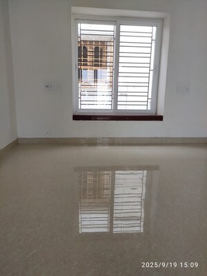 Room in 3 BHK Apartment at New Town Tower, New Town Action Area 1 – for Sale