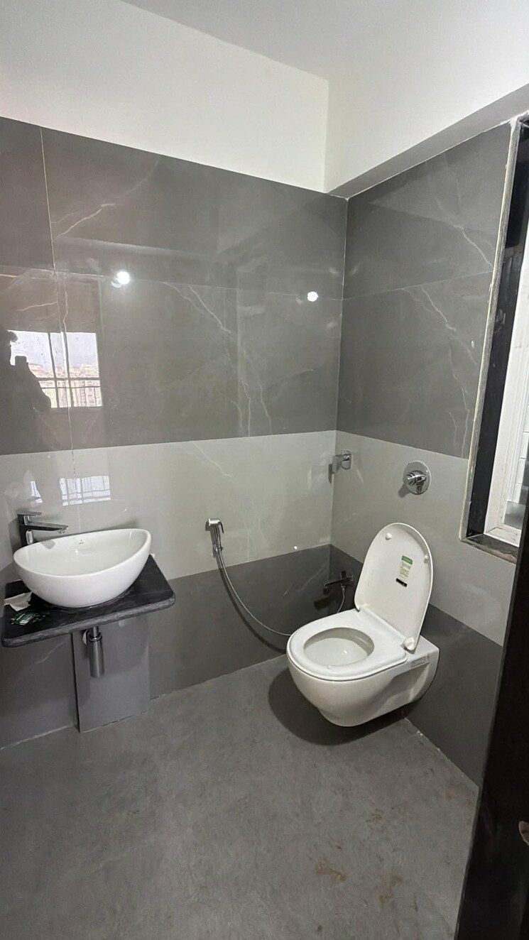 Bathroom, mhada-24-lig-apartments 2 Bedroom 785 Sq.Ft. Apartment In Goregaon West Mumbai 9464846
