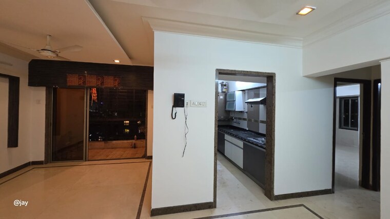 Room, regency-towers 2 Bedroom 1500 Sq.Ft. Apartment In Kavesar Thane 9464837