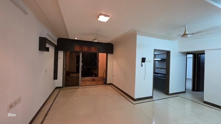 Room, regency-towers 2 Bedroom 1500 Sq.Ft. Apartment In Kavesar Thane 9464837