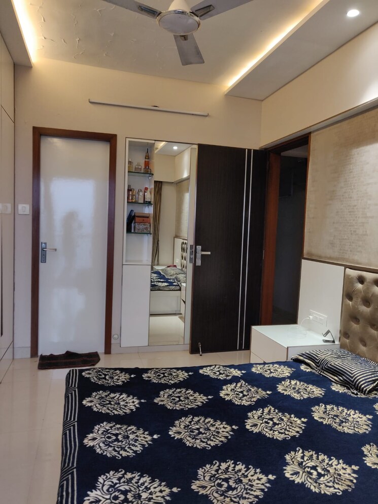 Bedroom, regency-heights 3 Bedroom 1200 Sq.Ft. Apartment In Ghodbunder Road Thane 9464875