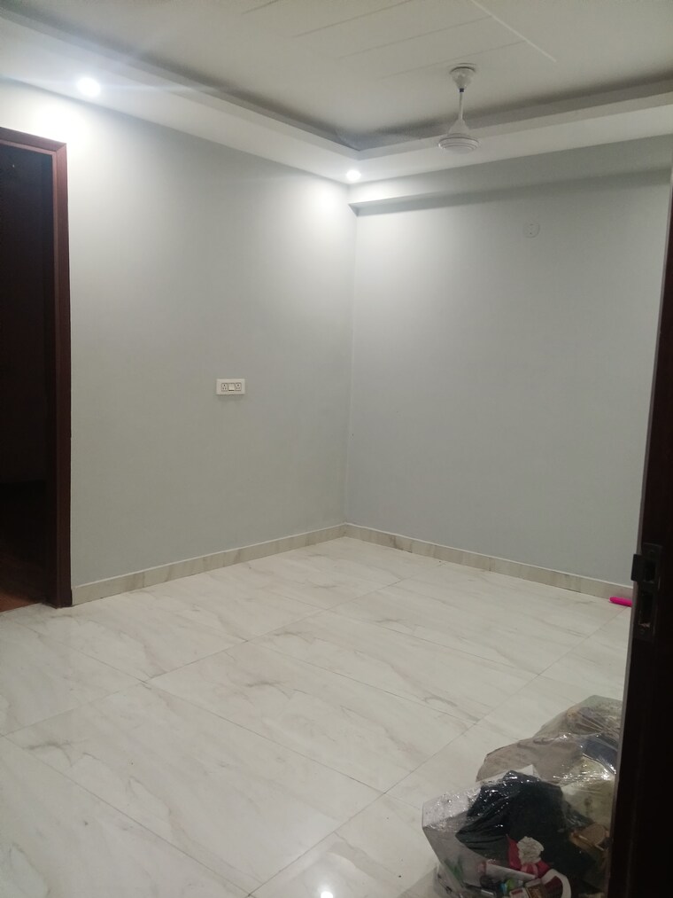 Room, sultanpur 2 Bedroom 900 Sq.Ft. Builder Floor In Sultanpur Delhi 9464877