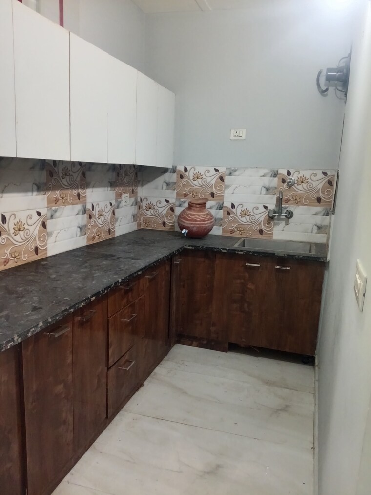 Kitchen, sultanpur 2 Bedroom 900 Sq.Ft. Builder Floor In Sultanpur Delhi 9464877