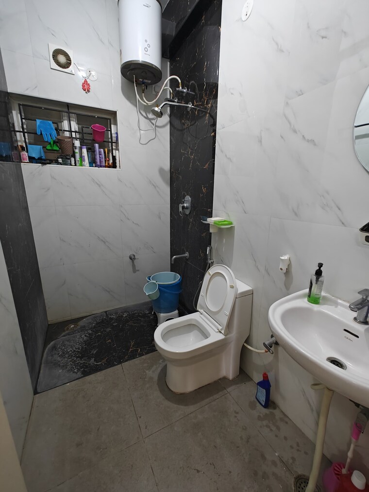 Bathroom, hsr layout 1 Bedroom 750 Sq.Ft. Builder Floor In Hsr Layout Bangalore 9464931
