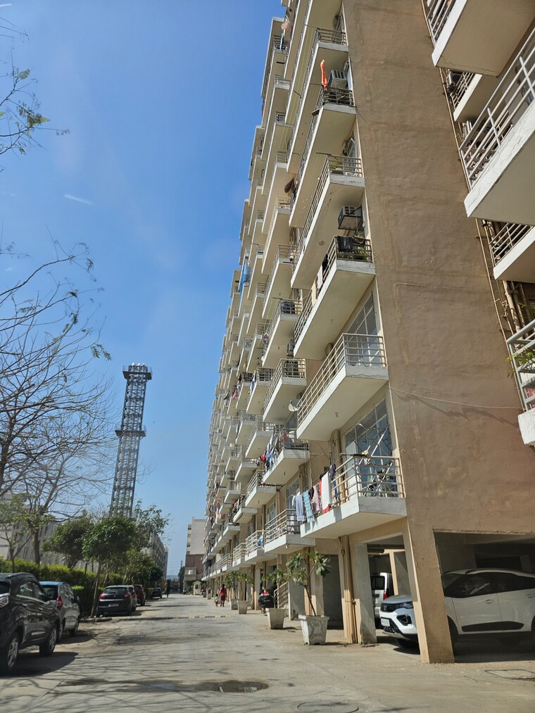 Exterior View, breez-global-heights 2 Bedroom 610 Sq.Ft. Apartment In Sohna Sector 33 Gurgaon 9464916