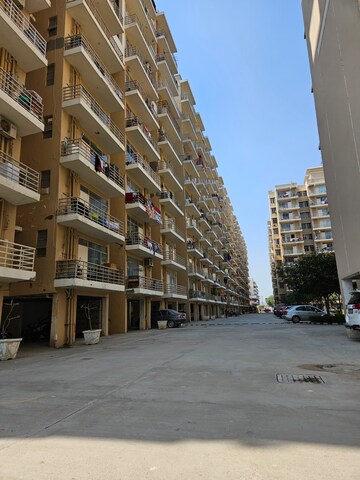 2 BHK Apartment – Exterior View View at Breez Global Heights, Sohna Sector 33 - for Sale