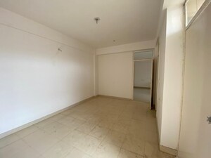 Room in 2 BHK Apartment at Breez Global Heights, Sohna Sector 33 – for Sale
