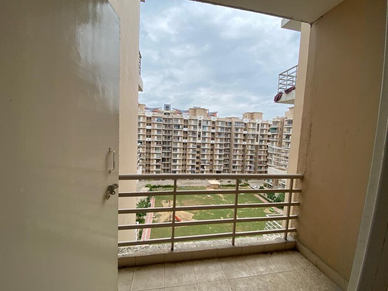 Exterior View, breez-global-heights 2 Bedroom 610 Sq.Ft. Apartment In Sohna Sector 33 Gurgaon 9464916