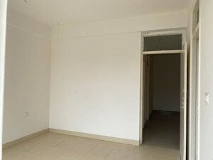 Room in 2 BHK Apartment at Breez Global Heights, Sohna Sector 33 – for Sale