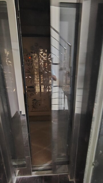 Building Lobby in 1 BHK Builder Floor at Dwarka Mor – for Rent